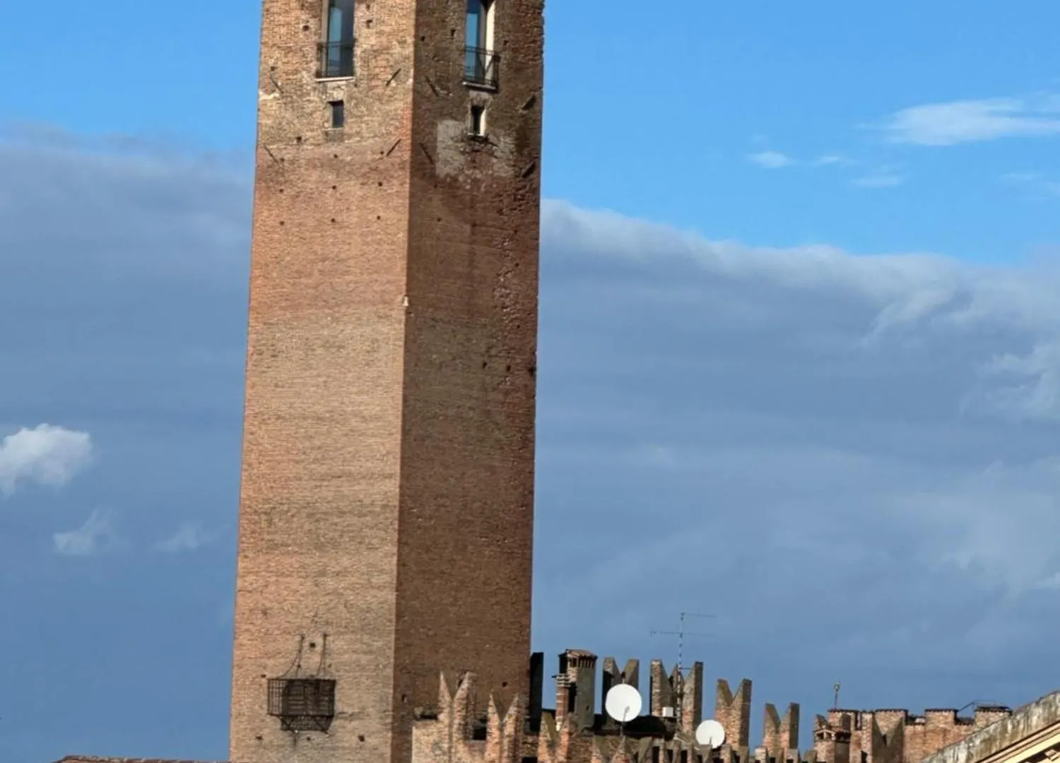Mansarda Le Torri Apartamento Mântua